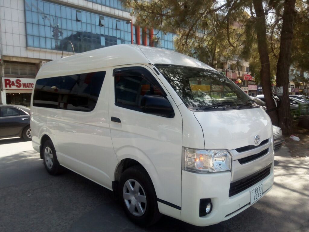 Toyota Hiace 2018